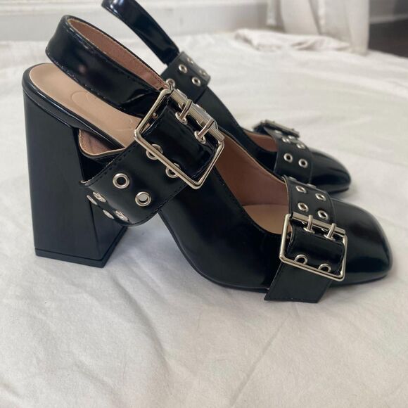 Cuccoo NEW Y2K Studded Vampy Gothic Black Patent Silver Buckle Mary Jane Heels - Picture 5 of 8